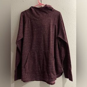 Long sleeve hoodie w/cowl neck